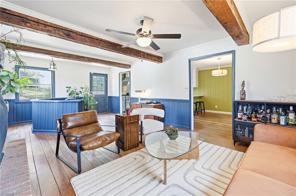 Greensboro, North Carolina 27408, United States, 3 Bedrooms Bedrooms, ,2 BathroomsBathrooms,Residential,Active,245315