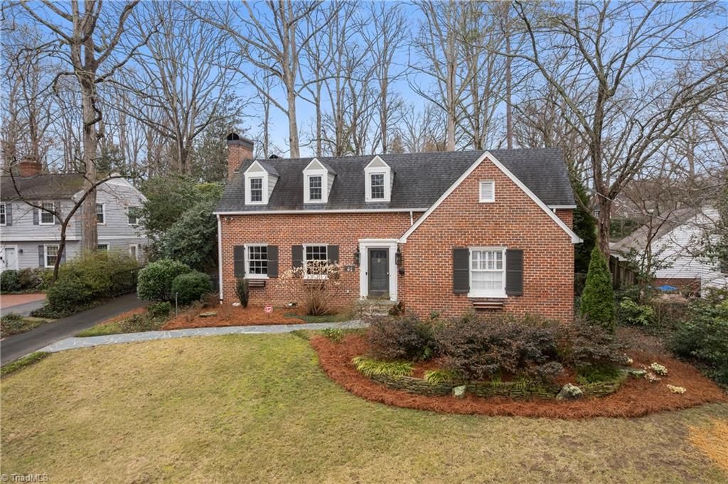 Photo of 2540 Buena Vista Road, Winston-Salem, NC 27104 (MLS # 1210804)