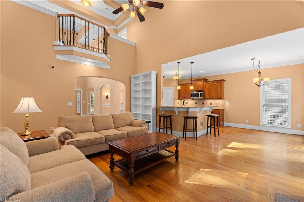 Winston-Salem, North Carolina 27103, United States, 4 Bedrooms Bedrooms, ,4 BathroomsBathrooms,Residential,Active,200326