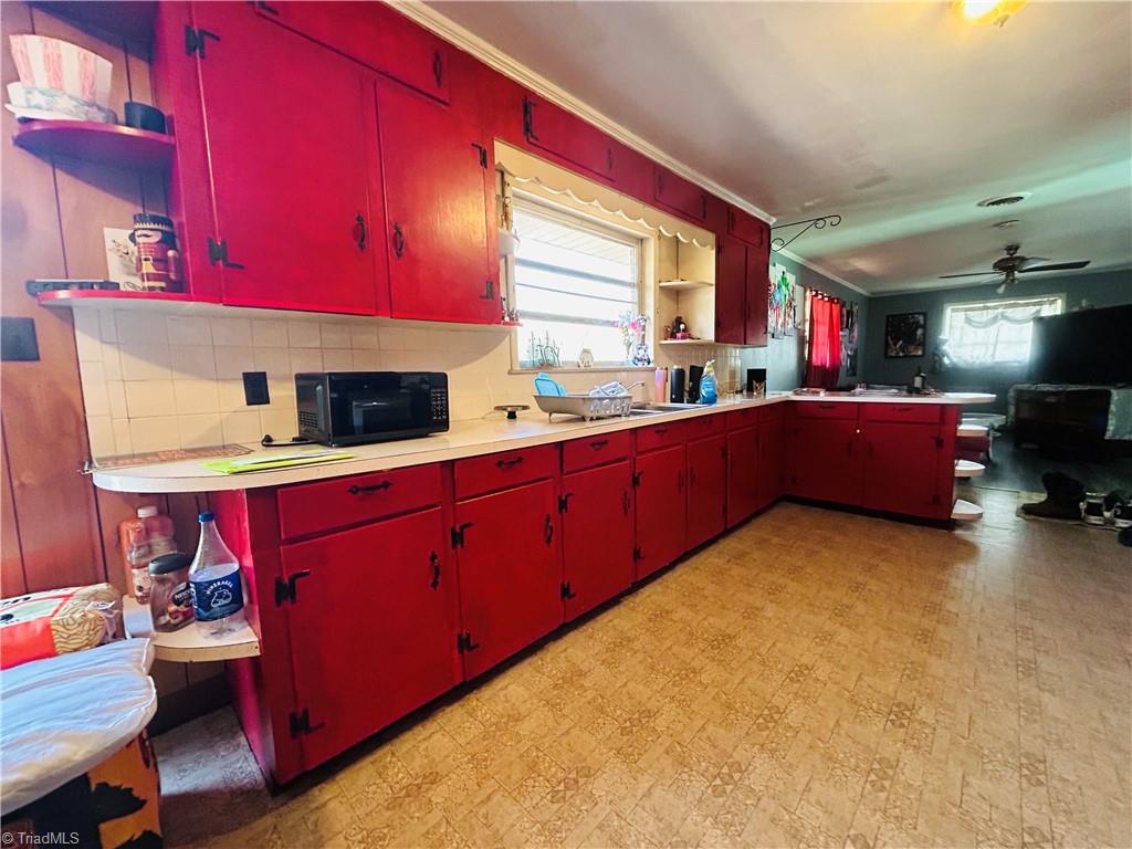 925 S Franklin Road, Mount Airy, North Carolina image 15