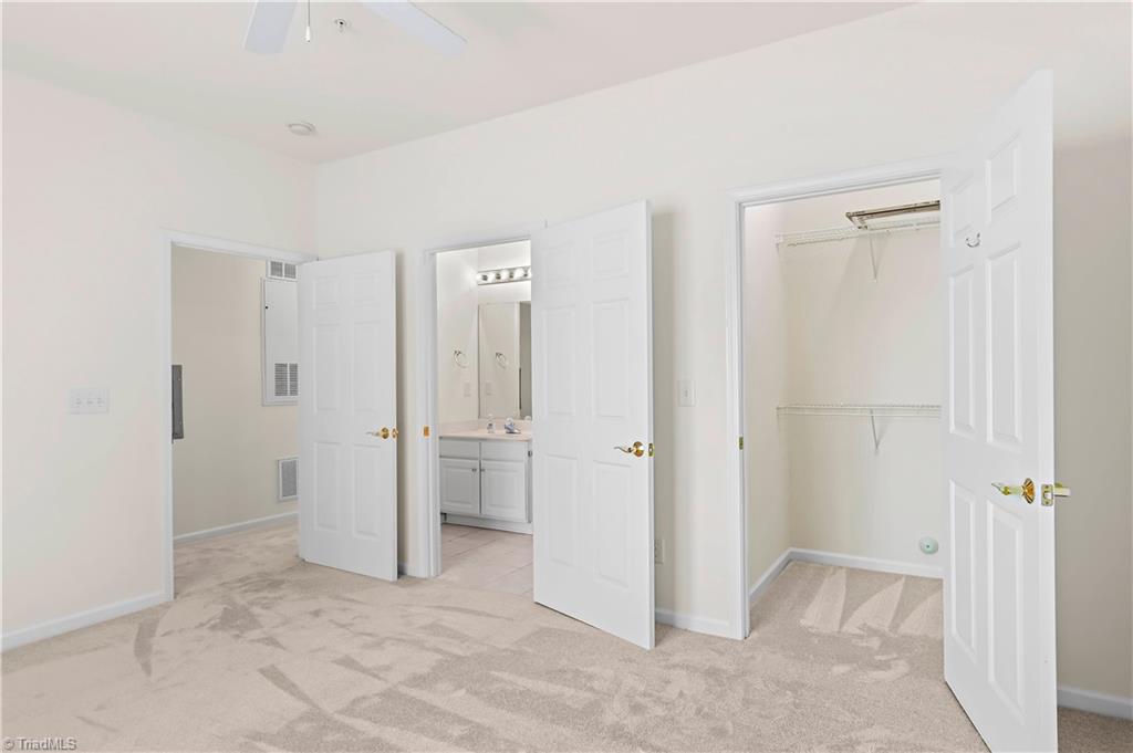 6901 Hanesbrook Circle, Clemmons, North Carolina image 17