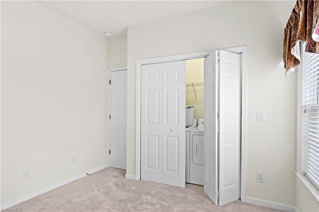 6901 Hanesbrook Circle, Clemmons, North Carolina image 11