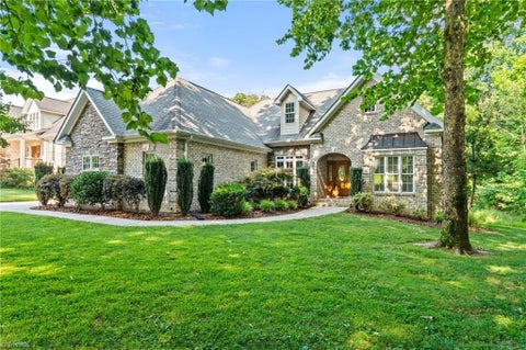 Photo for 2624 Maxine Drive