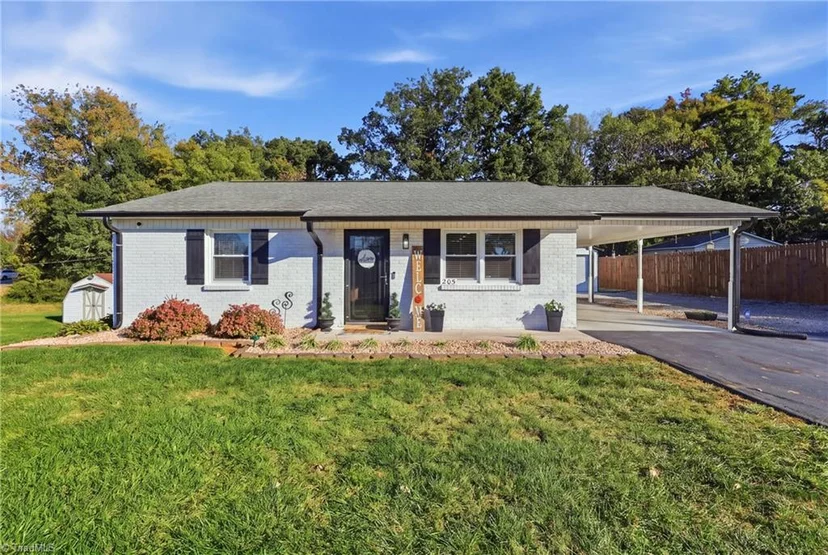205 Crestview Drive, photo 1 of 41