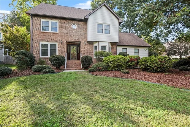5509 Rutledge Drive, photo 3 of 29