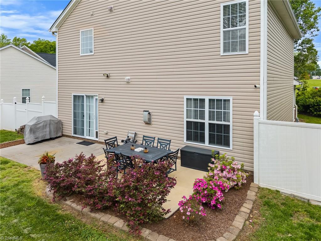 4477 Parkcrest Circle, Kernersville, North Carolina image 32