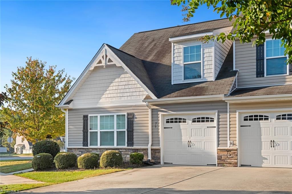78 Geoffrey Way