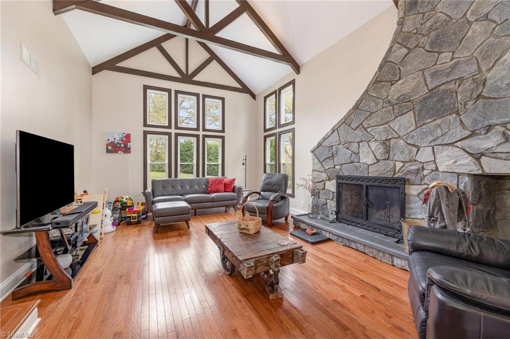 2555 Tobaccoville Road, Rural Hall, North Carolina image 6