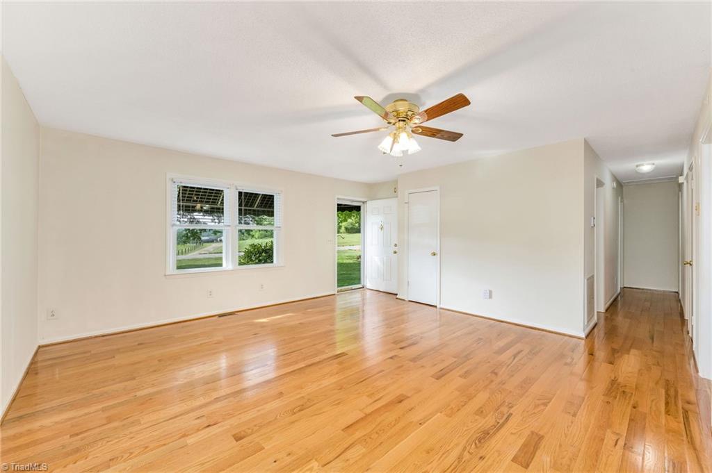 909 Oak Grove Church Road, Millers Creek, North Carolina image 19