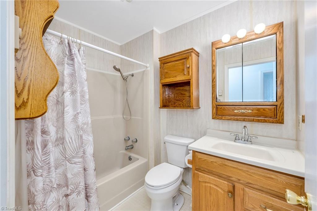 909 Oak Grove Church Road, Millers Creek, North Carolina image 37