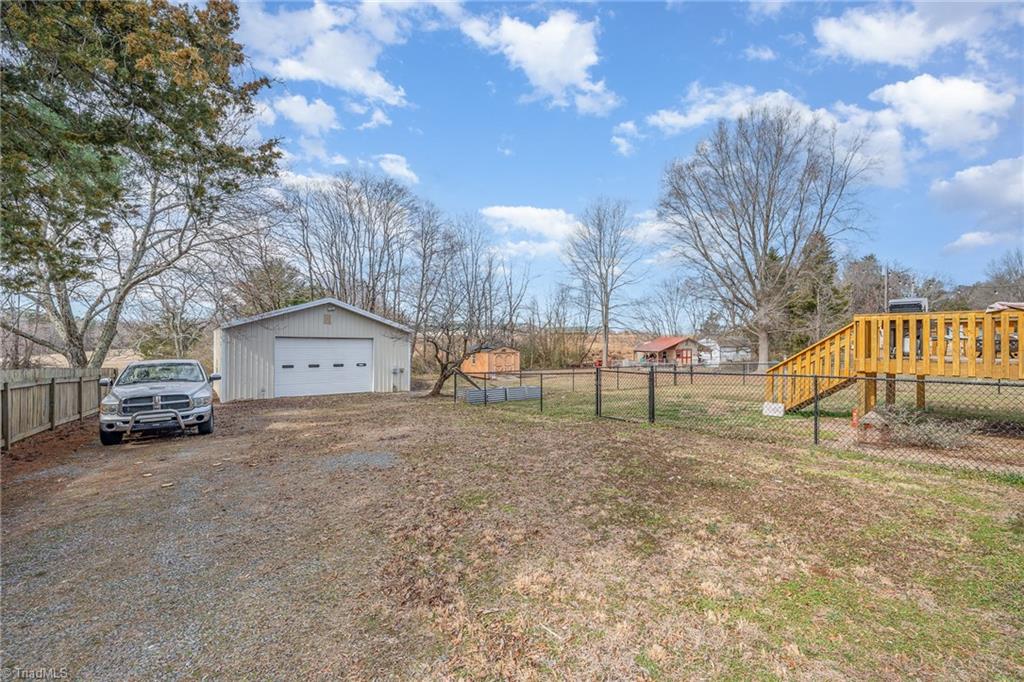 6526 Nc Highway 66, King, North Carolina image 11