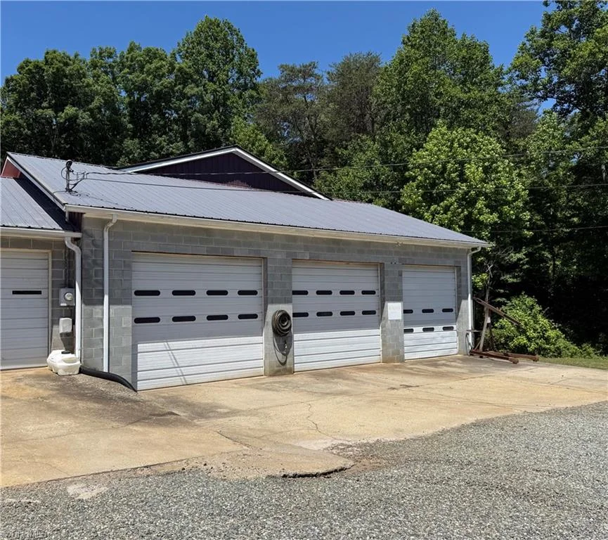 1628 Nc Highway 22 S, Ramseur, NC, 27316
