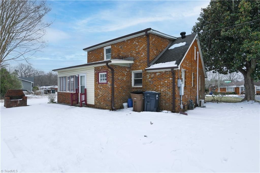 Photo of 1717 Eastwood Avenue, Greensboro, NC 27401 (MLS # 1208499)