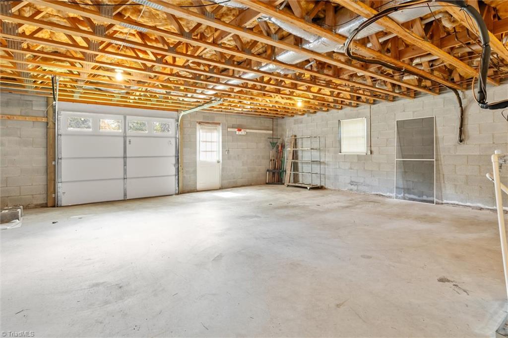 1610 E Wensley Drive, Mount Airy, North Carolina image 27
