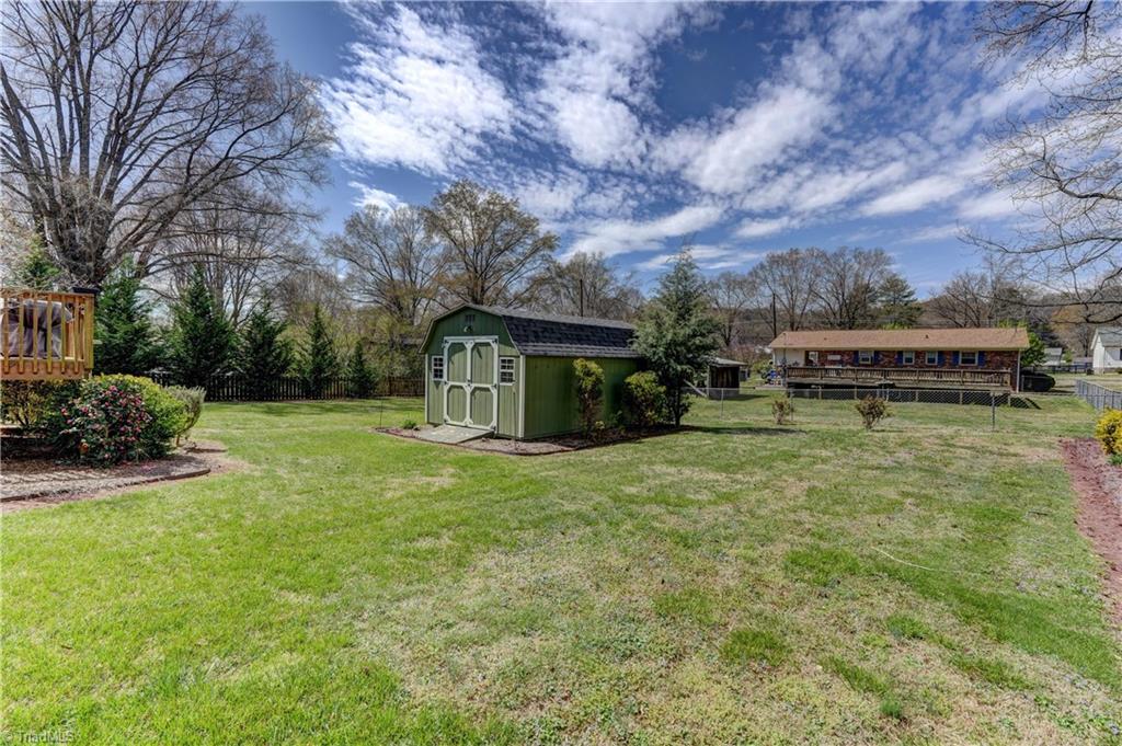 206 10th Avenue, Mayodan, North Carolina image 28