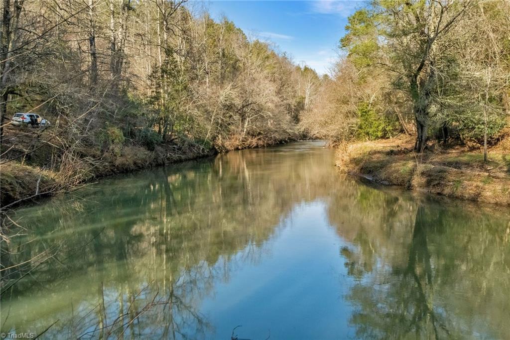 220 Rainbow Trout Drive, Hays, North Carolina image 16