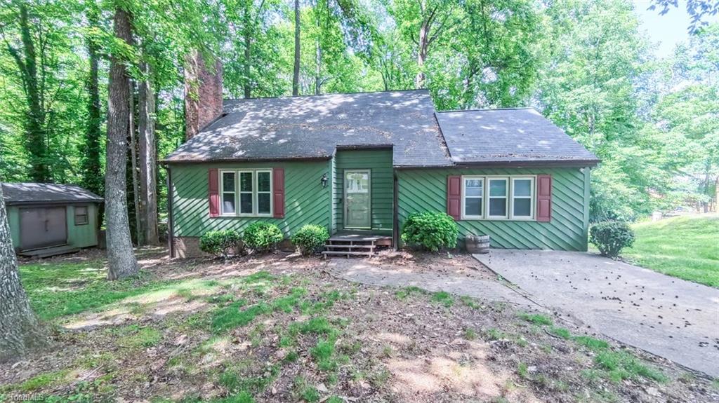 1210 Century Park Avenue, Kernersville, North Carolina image 1