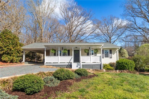 Photo for 220 Roosevelt Road