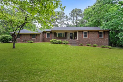 Homes For Sale - 3047 Isley Drive<br/> Snow Camp, NC 27349