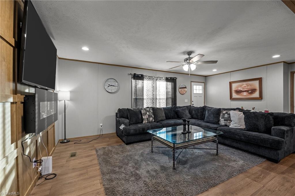 8237 Oak Grove Church Road, Liberty, North Carolina image 6