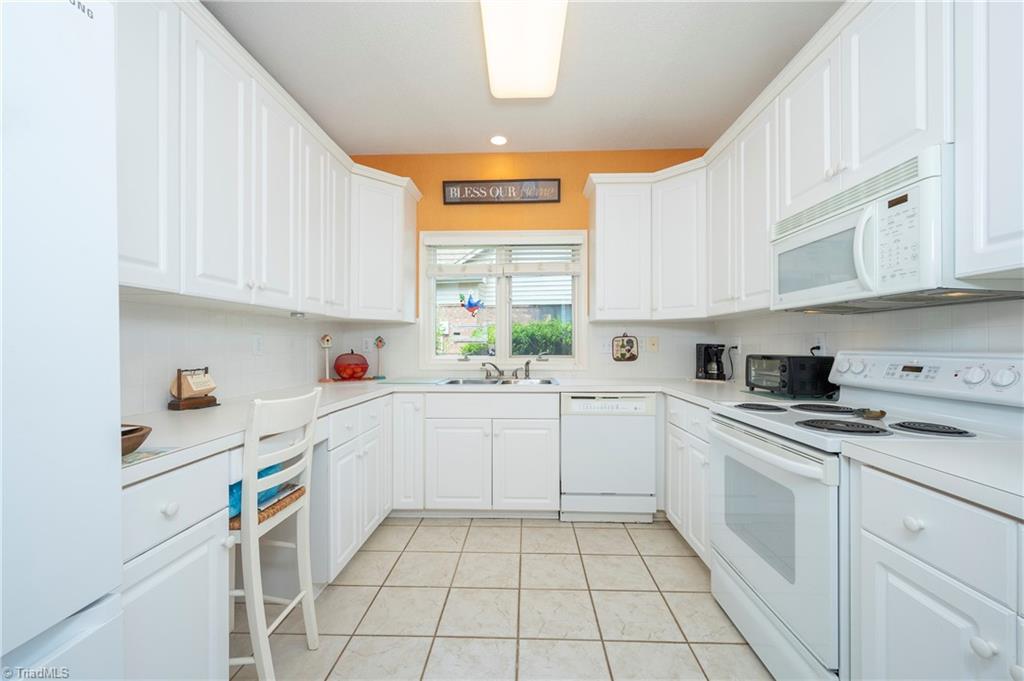 351 Hollybrook Drive, Bermuda Run, North Carolina image 7