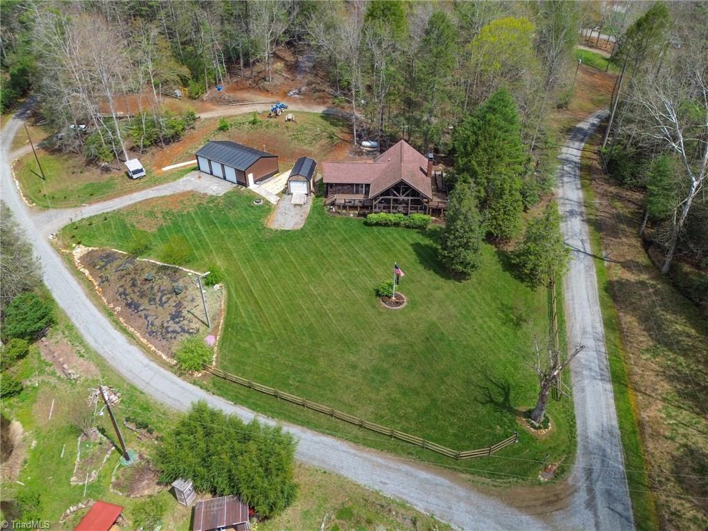 485 Buck Drive, Hays, North Carolina image 2