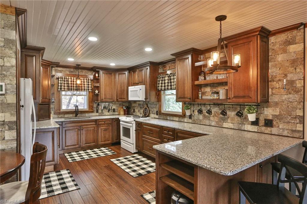 485 Buck Drive, Hays, North Carolina image 11