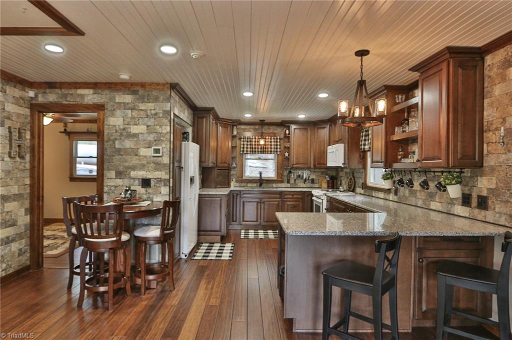 485 Buck Drive, Hays, North Carolina image 12