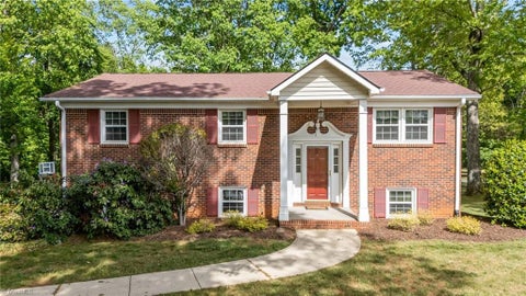 Homes For Sale - 340 Mountainview Road<br/> King, NC 27021