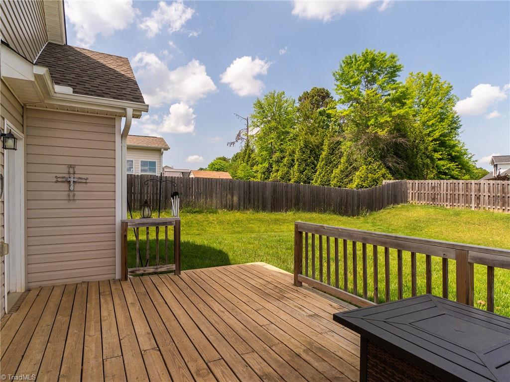 6727 Barton Creek Drive, Whitsett, North Carolina image 35