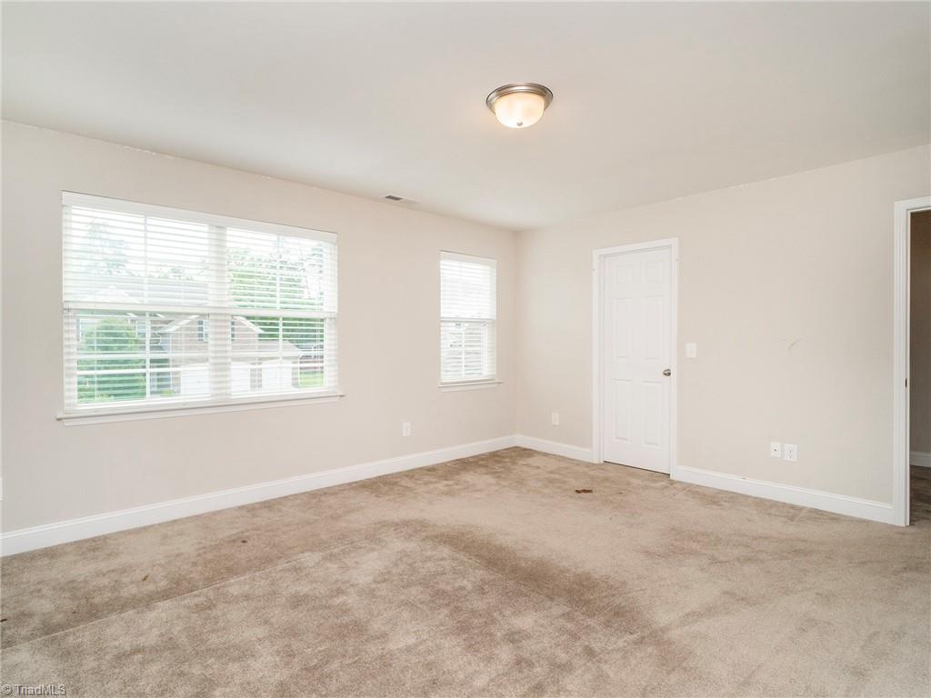 6727 Barton Creek Drive, Whitsett, North Carolina image 28
