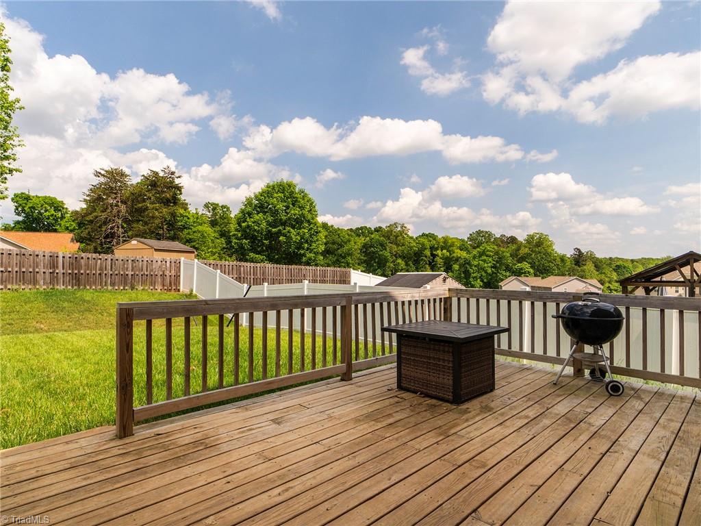 6727 Barton Creek Drive, Whitsett, North Carolina image 34
