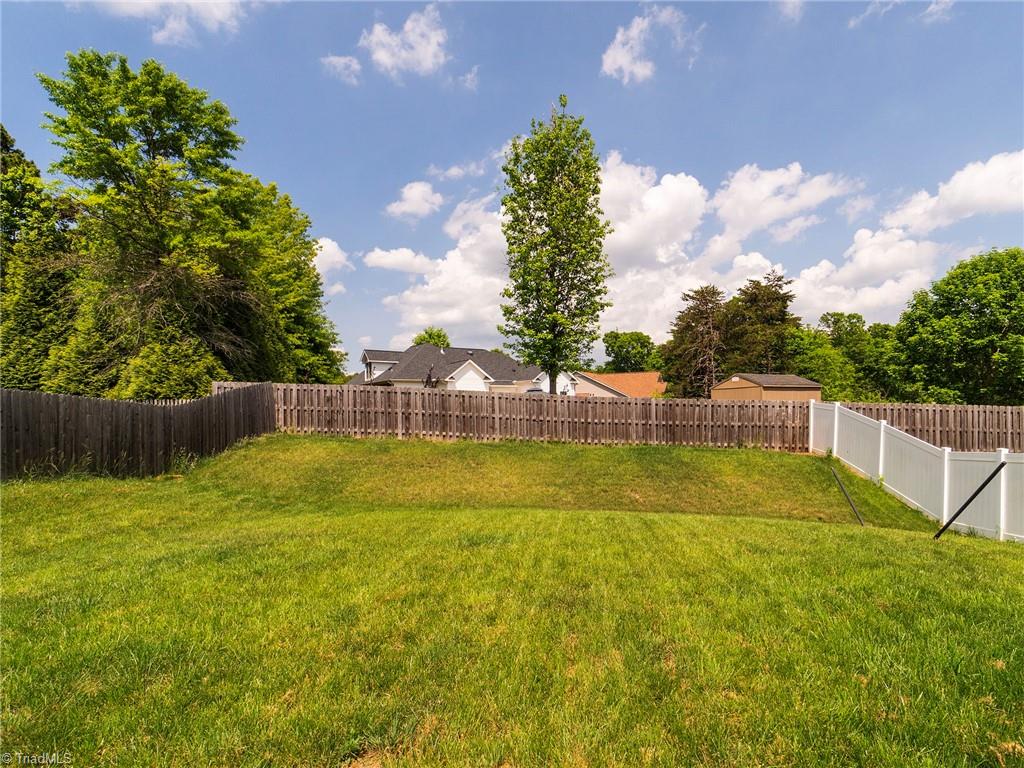 6727 Barton Creek Drive, Whitsett, North Carolina image 37