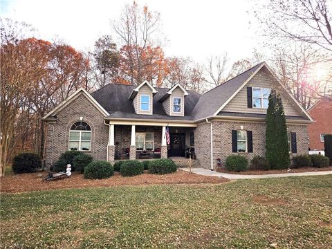 148 Glen Brooke Lane King NC 27021