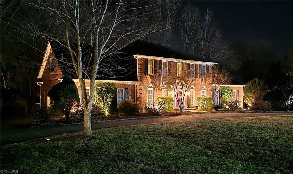 Photo of 1018 Riverbend Drive, Bermuda Run, NC 27006 (MLS # 1229737)