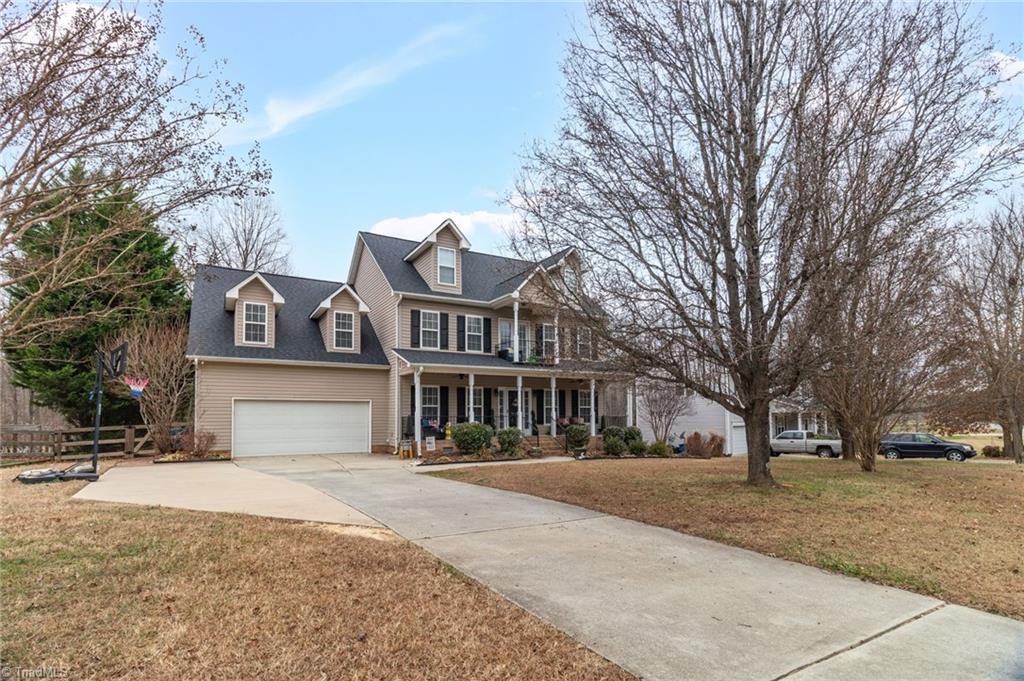 Photo of 7819 Wilson Farm Road, Summerfield, NC 27358 (MLS # 1206651)
