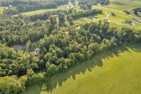 Vacant Land For Sale - LOT 18 Regal Oaks Drive<br/> Wilkesboro, NC 28697