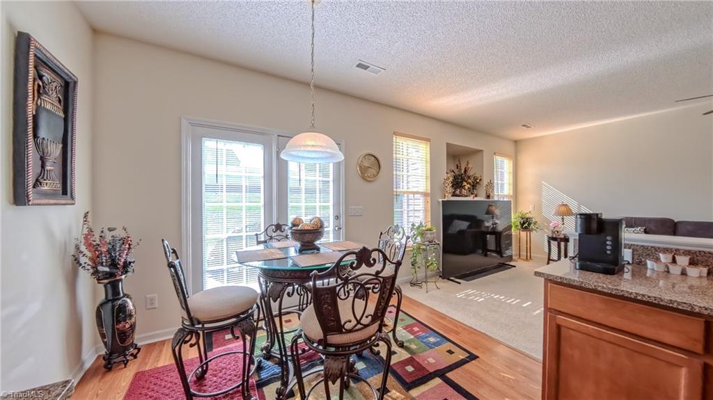 2742 Mossy Meadow Drive, High Point, North Carolina image 12