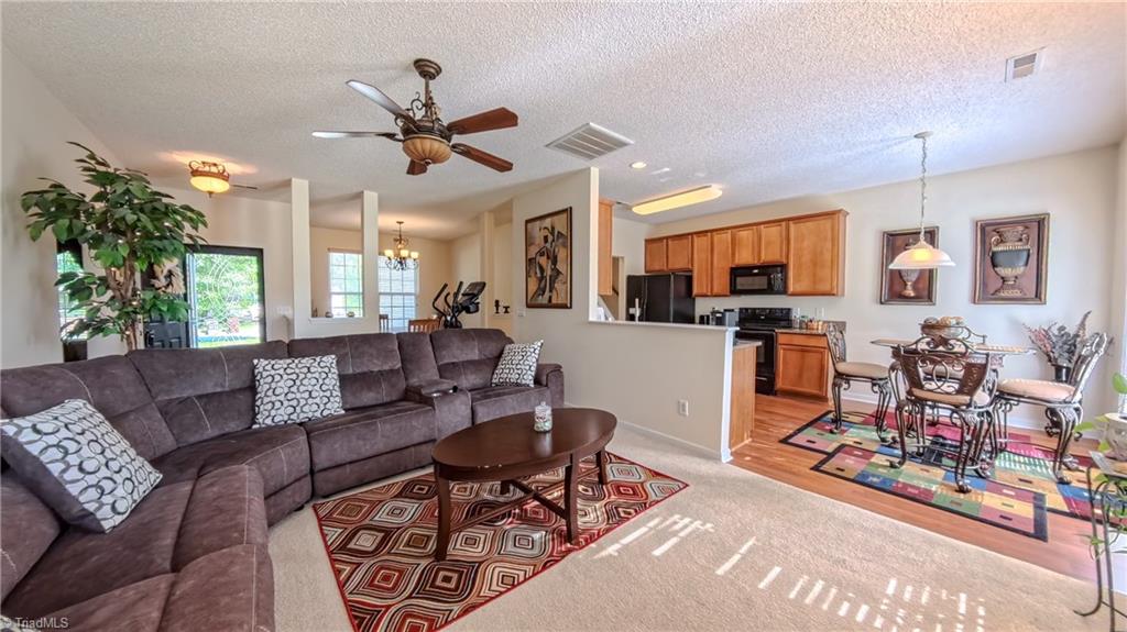 2742 Mossy Meadow Drive, High Point, North Carolina image 15