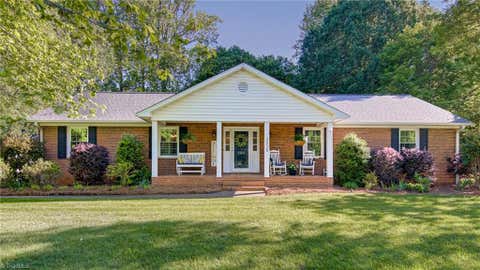 Photo for 2325 Bluegrass Lane