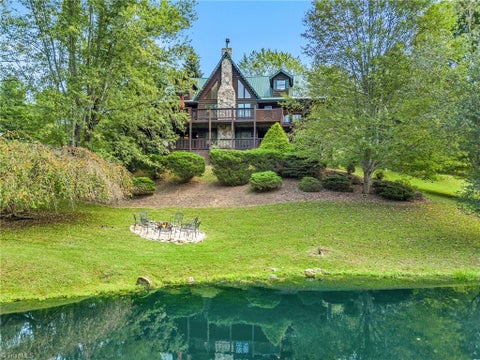 Homes For Sale - 60 Running Doe Way<br/> Piney Creek, NC 28663