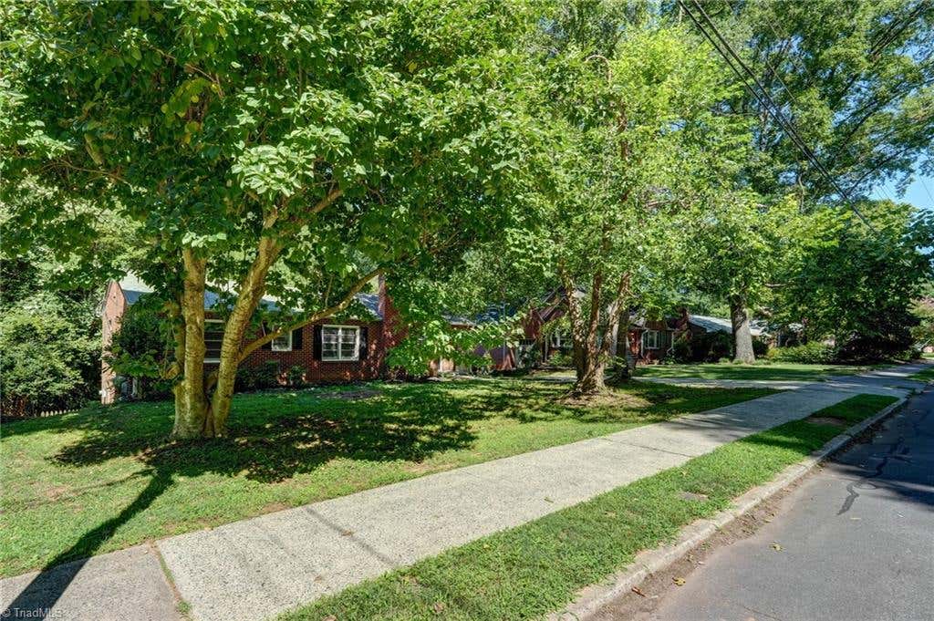 Photo of 1206 Magnolia Street, Winston-Salem, NC 27103 (MLS # 1229657)
