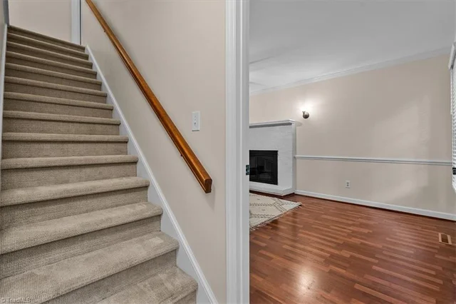 2717 Oak Hollow Drive, photo 3 of 40