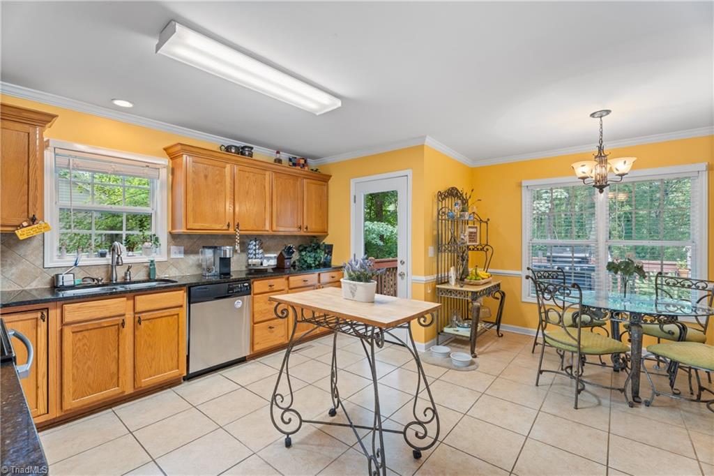 Lewisville, North Carolina 27023, United States, 3 Bedrooms Bedrooms, ,2 BathroomsBathrooms,Residential,Active,194597