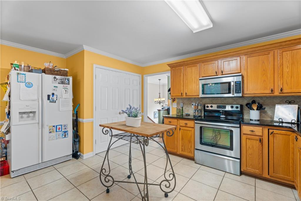 Lewisville, North Carolina 27023, United States, 3 Bedrooms Bedrooms, ,2 BathroomsBathrooms,Residential,Active,194597