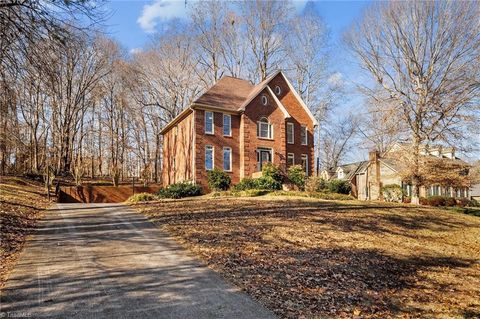 A home in Kernersville