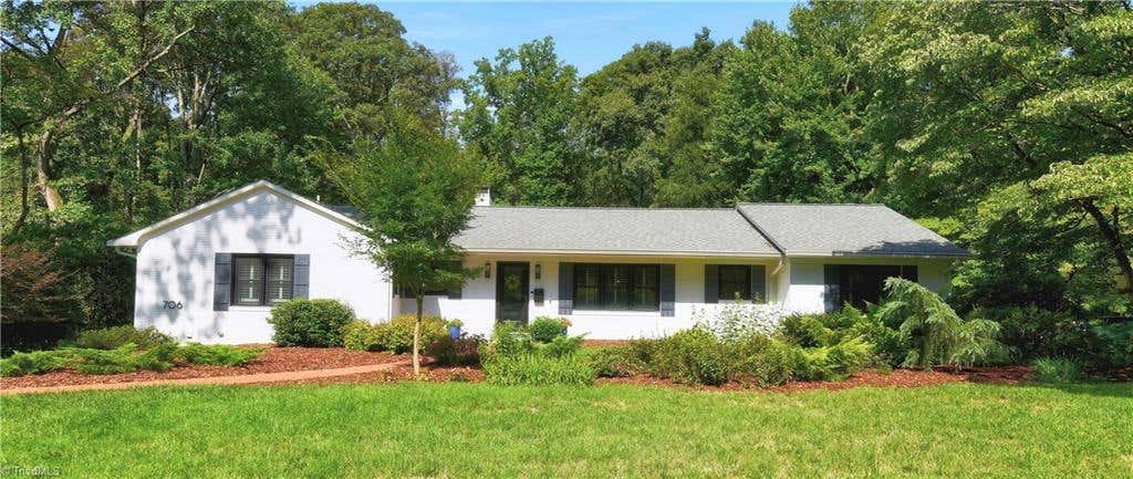 Photo of 706 Chester Road, Winston-Salem, NC 27104 (MLS # 1231155)