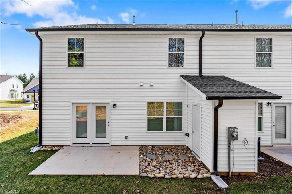 Photo of 4954 Cannon Crossing Way, Greensboro, NC 27410 (MLS # 1210135)