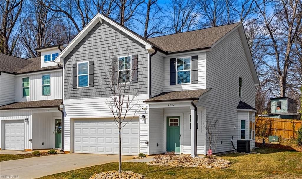 Photo of 4954 Cannon Crossing Way, Greensboro, NC 27410 (MLS # 1210135)