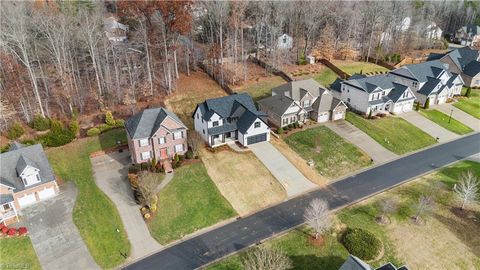 A home in Clemmons